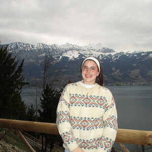 Fundraising Page: Madelyn Troy